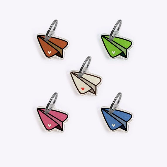 Médaille avion en papier
